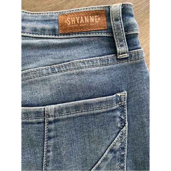 BOOT BARN Shyanne Ripped Flare Jeans - Picture 8 of 8